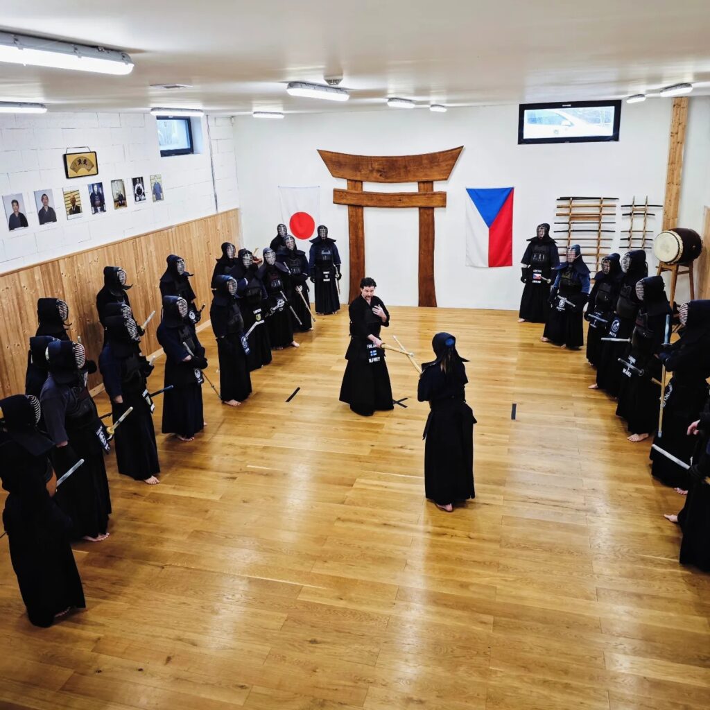 Seminarium dla wysokich stopni Kendo w Pradze